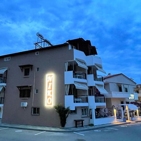 Haus Niko Apartments And Suites Nea Poteidaia Bagian luar foto