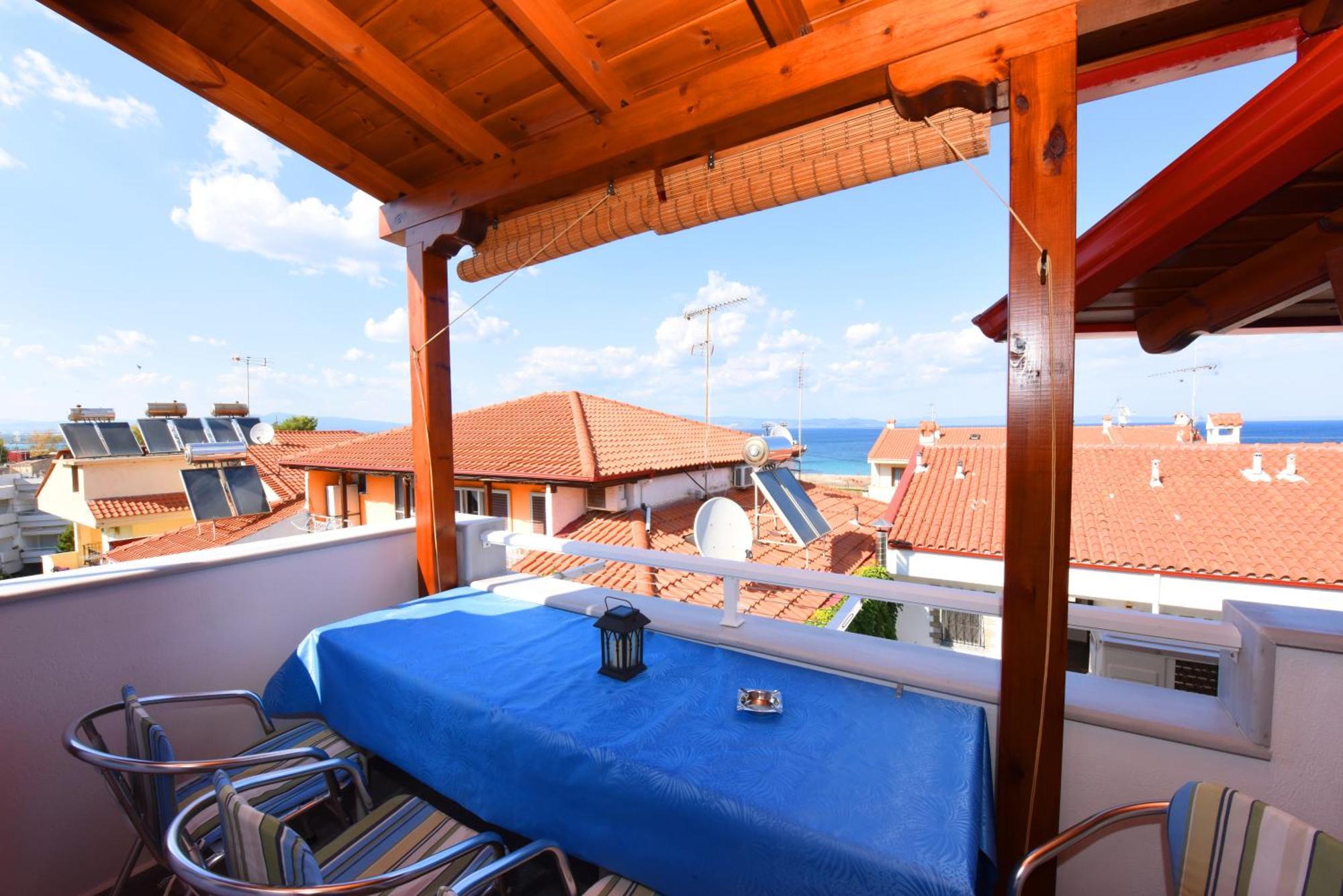 Haus Niko Apartments And Suites Nea Poteidaia Ruang foto