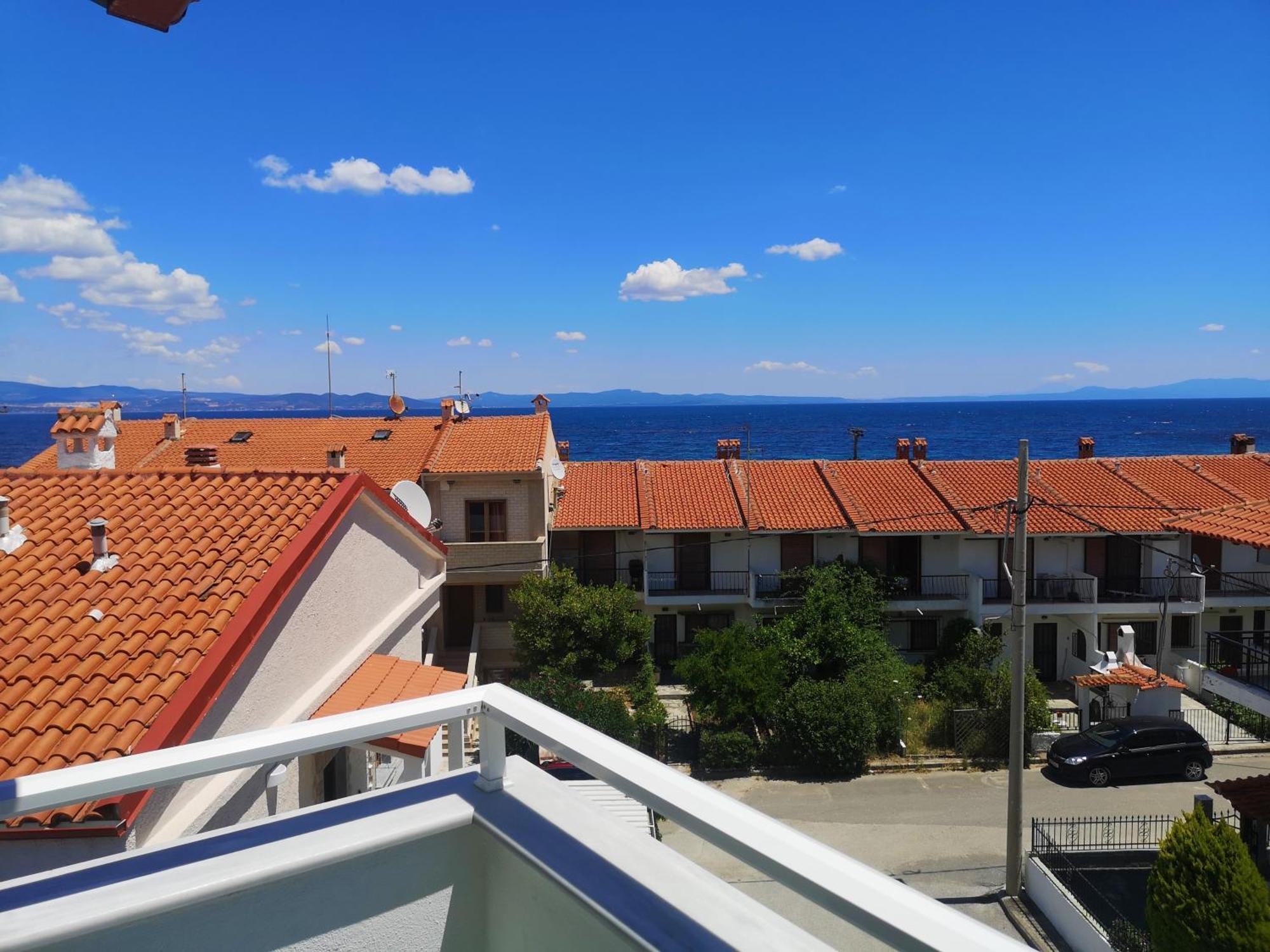 Haus Niko Apartments And Suites Nea Poteidaia Ruang foto